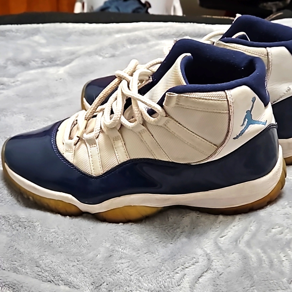 Retro 11s